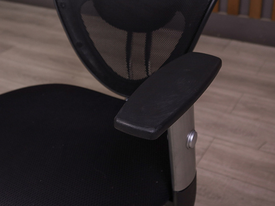 Офисное кресло Ткань Чёрный Россия