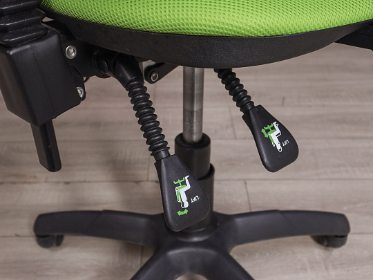 Офисное кресло Ткань Зелёный Россия