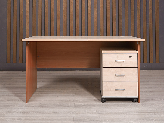 Стол с тумбой ДСП Дуб Россия