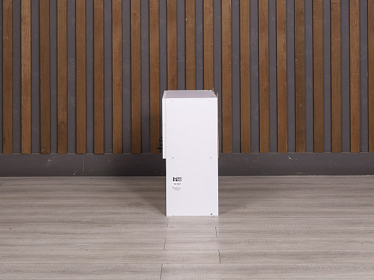 Полка навесная ДСП Белый Россия