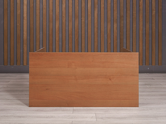 Стол прямоугольный ДСП Орех Россия