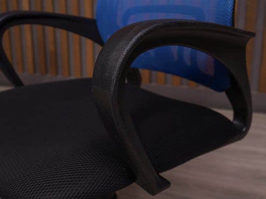 Офисное кресло Бюрократ Ткань Синий Россия