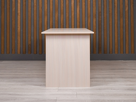 Стол прямой 1500x700 ДСП Дуб Россия