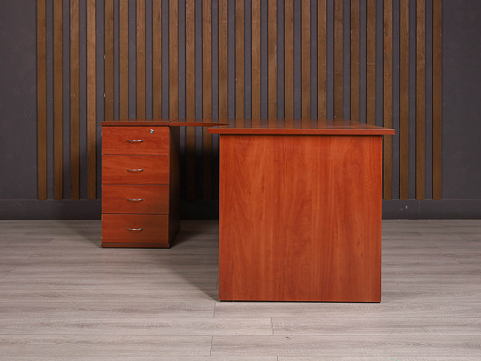 Стол с тумбой ДСП Вишня Россия