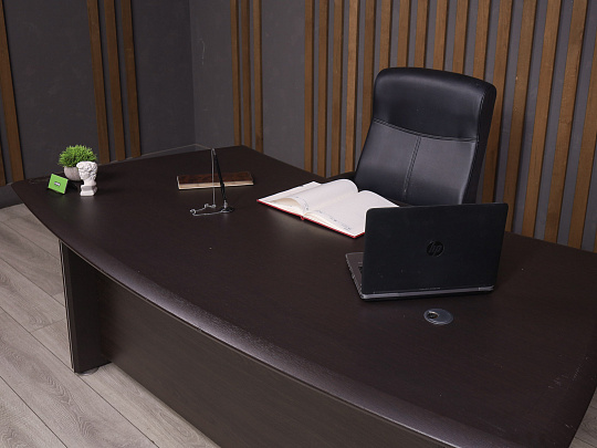 Стол руководителя МДФ Венге Россия