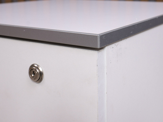 Тумба подкатная ДСП Белый Россия