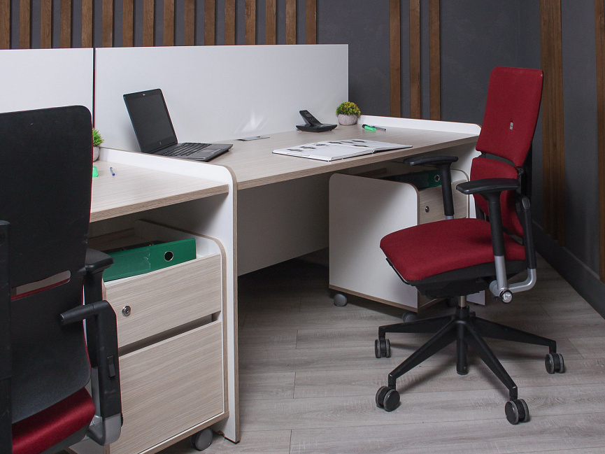 Комплект офисной мебели ERGOLINE 4200x1600x1190 мм ДСП Ясень шимо Беларусь (2274-08123)