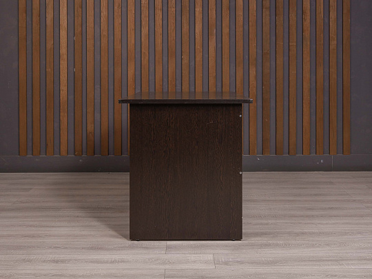 Стол прямоугольный ДСП Венге Россия