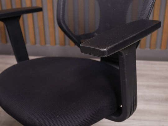 Офисное кресло Ткань Чёрный Россия