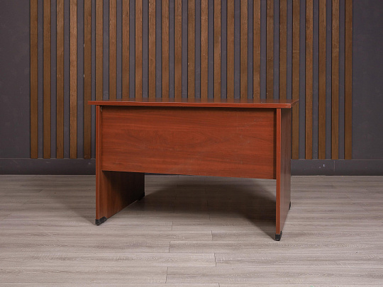 Стол прямоугольный ДСП Вишня Россия