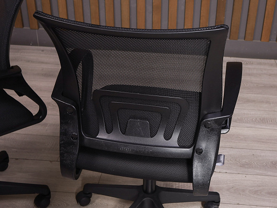 Офисное кресло Ткань Чёрный Россия