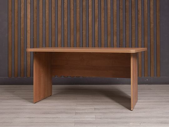 Стол руководителя ДСП Орех Россия