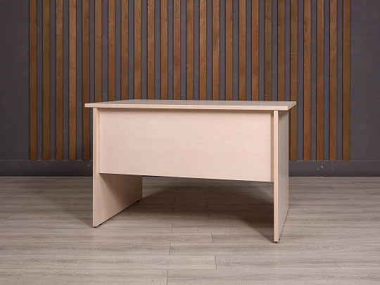 Стол прямоугольный ДСП Дуб Россия