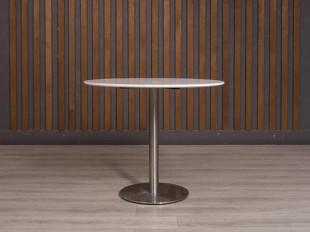 Стол для переговоров ДСП Белый Россия (1261-07115)