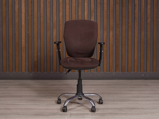 Офисное кресло Ткань Коричневый Россия