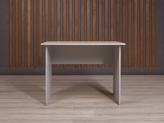 Стол прямоугольный ДСП Дуб Россия