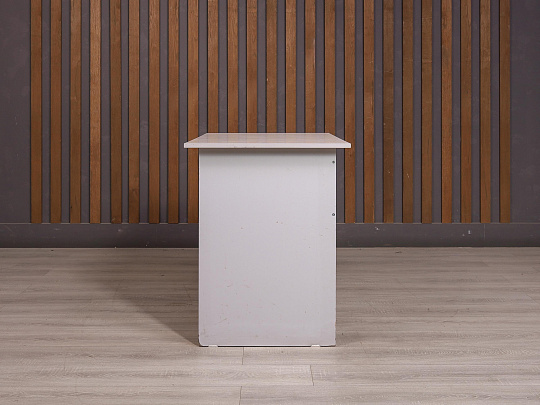 Стол прямоугольный ДСП Дуб Россия