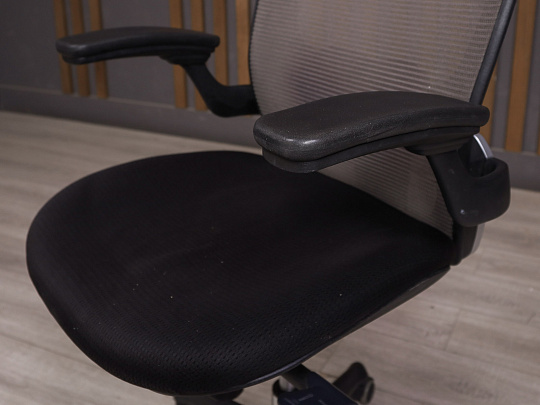 Офисное кресло Ткань Чёрный Россия