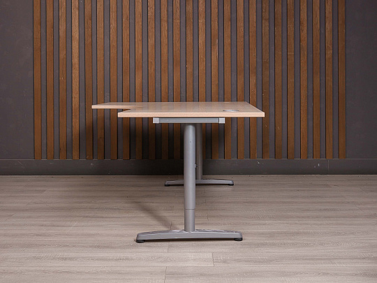 Стол угловой ДСП Ясень шимо Россия