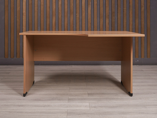 Стол эргономичный ДСП Бук Россия