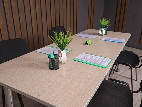 Стол для переговоров ДСП Ясень шимо Россия