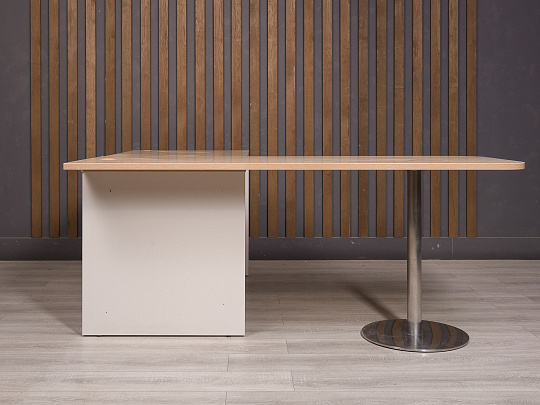 Стол угловой ДСП Ясень шимо Россия