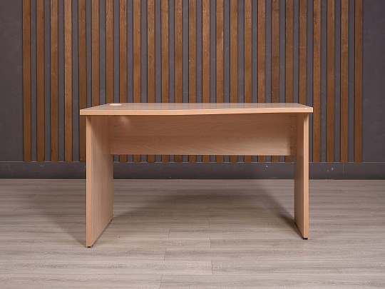 Стол эргономичный ДСП Дуб Россия