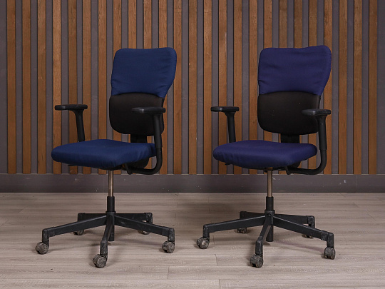 Офисное кресло Steelcase Let`s B Ткань Синий США