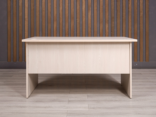 Стол прямоугольный ДСП Дуб Россия