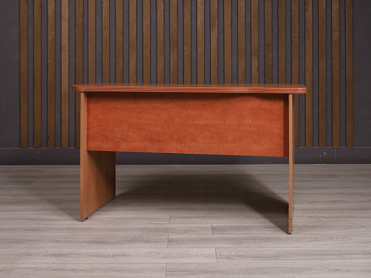 Стол эргономичный ДСП Орех Россия