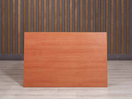 Стол прямоугольный ДСП Вишня Россия