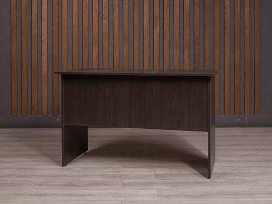 Стол прямоугольный ДСП Венге Россия