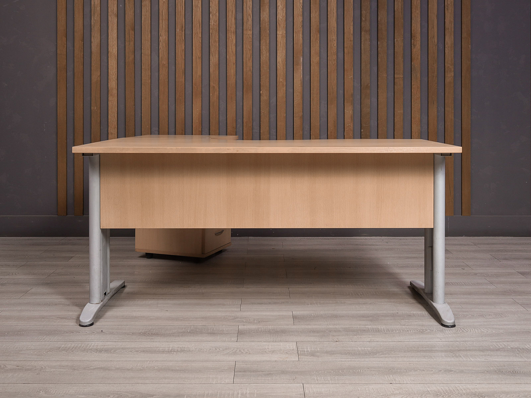 Стол с тумбой ДСП Клен Россия (2157-07115)