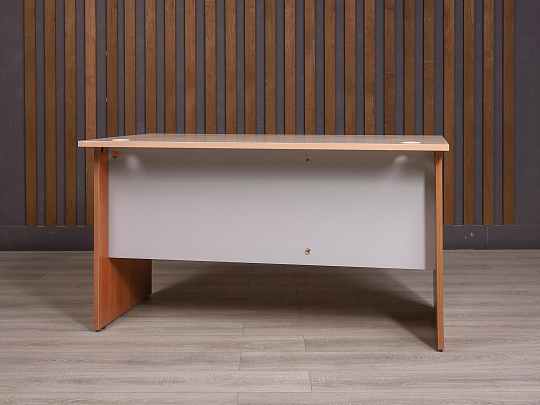 Стол прямоугольный ДСП Дуб Россия