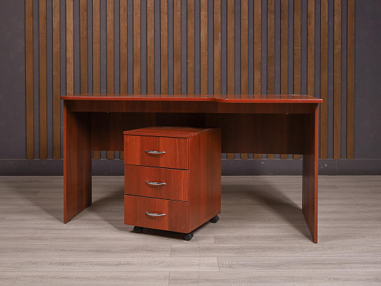 Стол с тумбой ДСП Вишня Россия