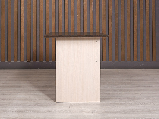 Стол прямоугольный ДСП Венге Россия