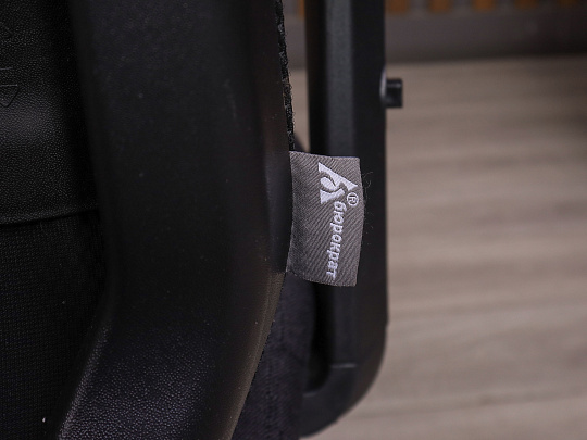 Кресло руководителя Ткань Чёрный Россия