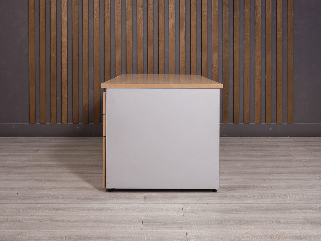 Стол с тумбой ДСП Клен Россия (21571-07115)