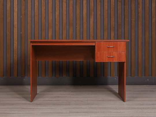 Стол прямоугольный ДСП Вишня Россия