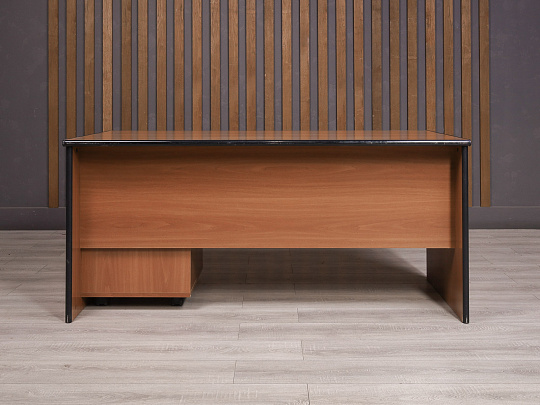 Стол с тумбой ДСП Орех Россия