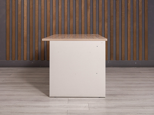 Стол прямоугольный ДСП Орех Россия