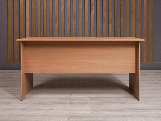 Стол прямоугольный ДСП Бук Россия