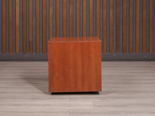 Тумба подкатная ДСП Орех Россия