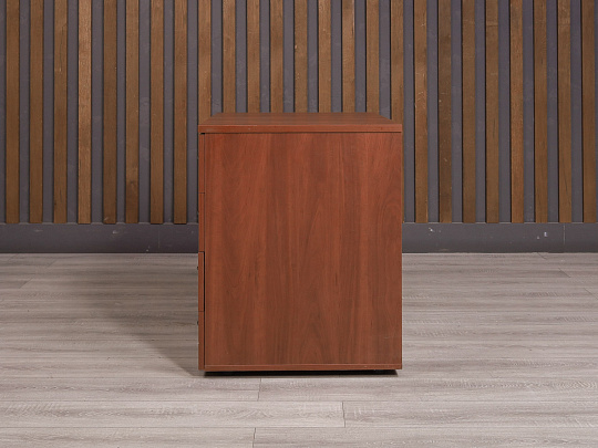 Тумба приставная ДСП Вишня Россия