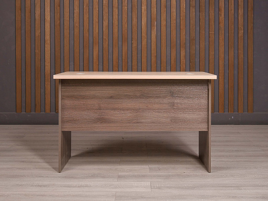 Стол прямоугольный ДСП Дуб Россия