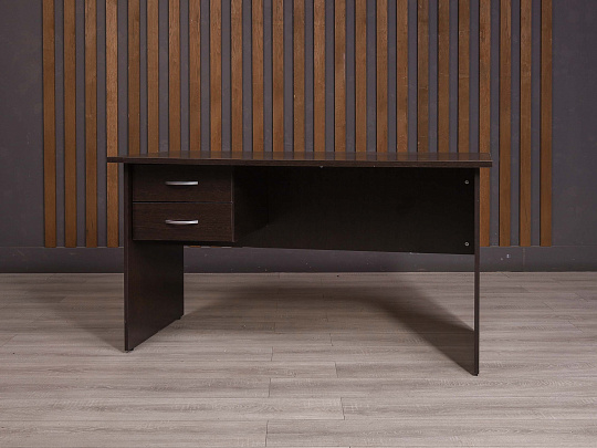 Стол прямоугольный ДСП Венге Россия