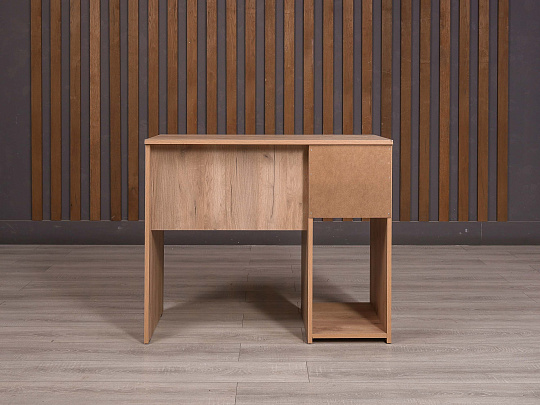 Стол прямоугольный ДСП Орех Россия