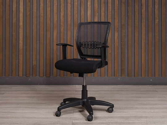 Офисное кресло Ткань Чёрный Россия