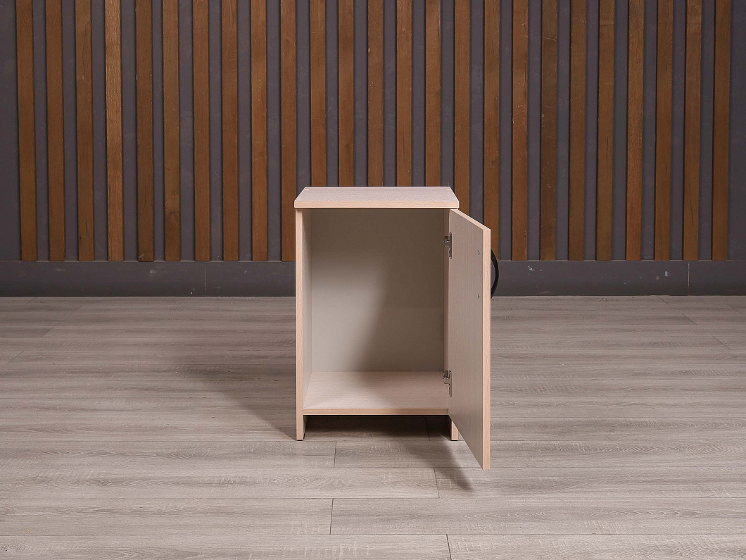 Тумба приставная ДСП Дуб Россия (24256-02026)