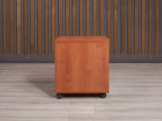 Тумба подкатная ДСП Вишня Россия